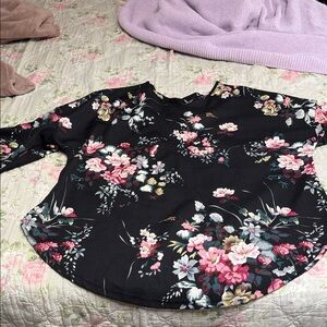 SHEIN Black Floral Long Sleeve Pullover